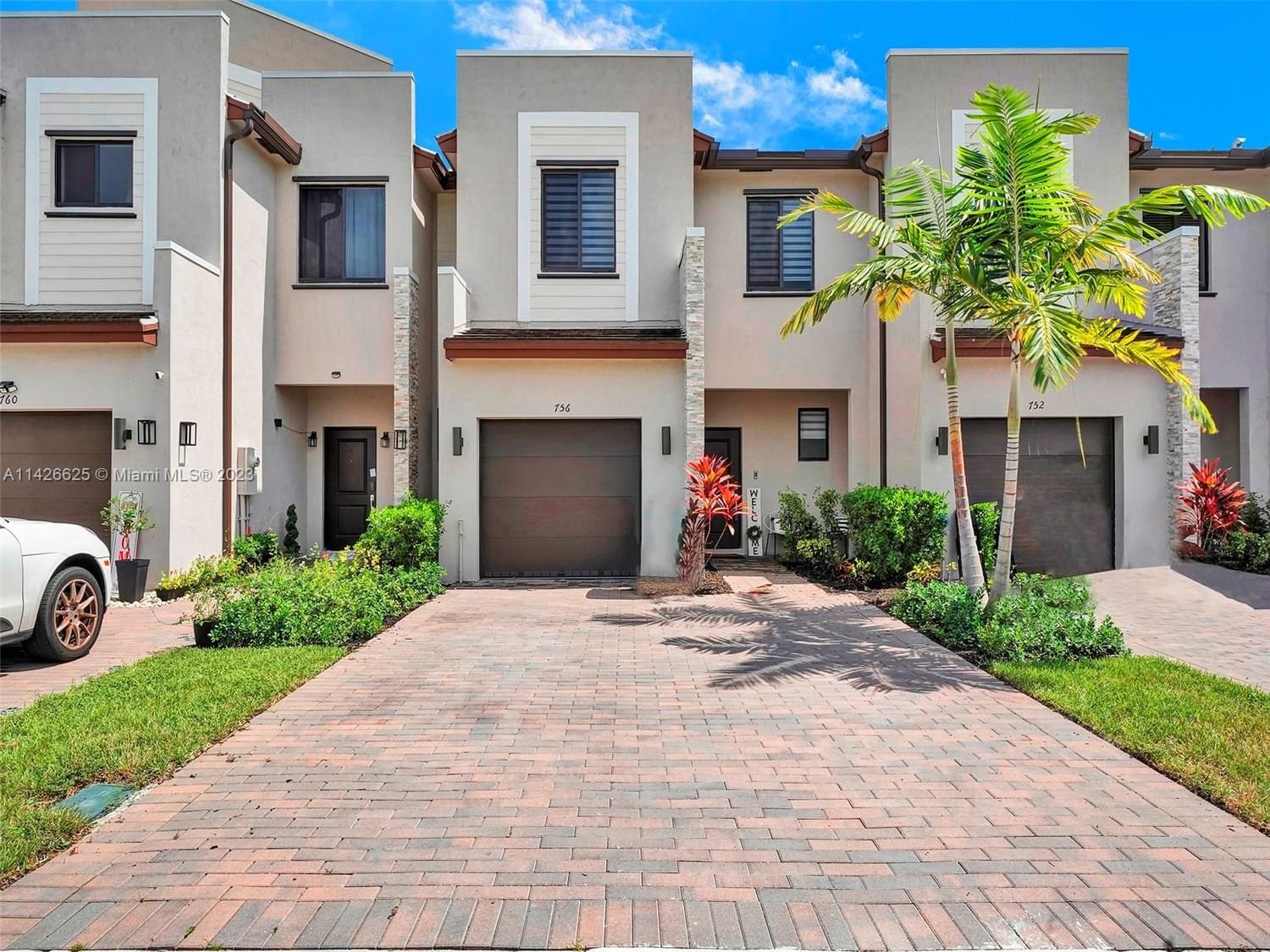 Real estate property located at 756 208th Ln, Miami-Dade County, Miami, FL