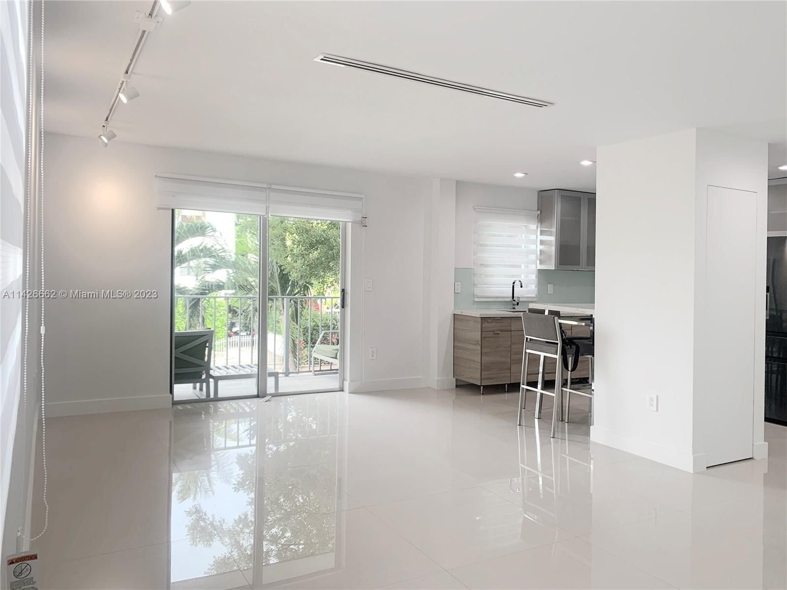Real estate property located at 750 Michigan Ave #201, Miami-Dade County, Miami Beach, FL