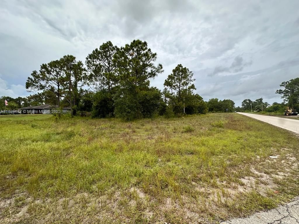 Real estate property located at 510 Frank Jewett Ave S, Lee County, Lehigh Acres, FL