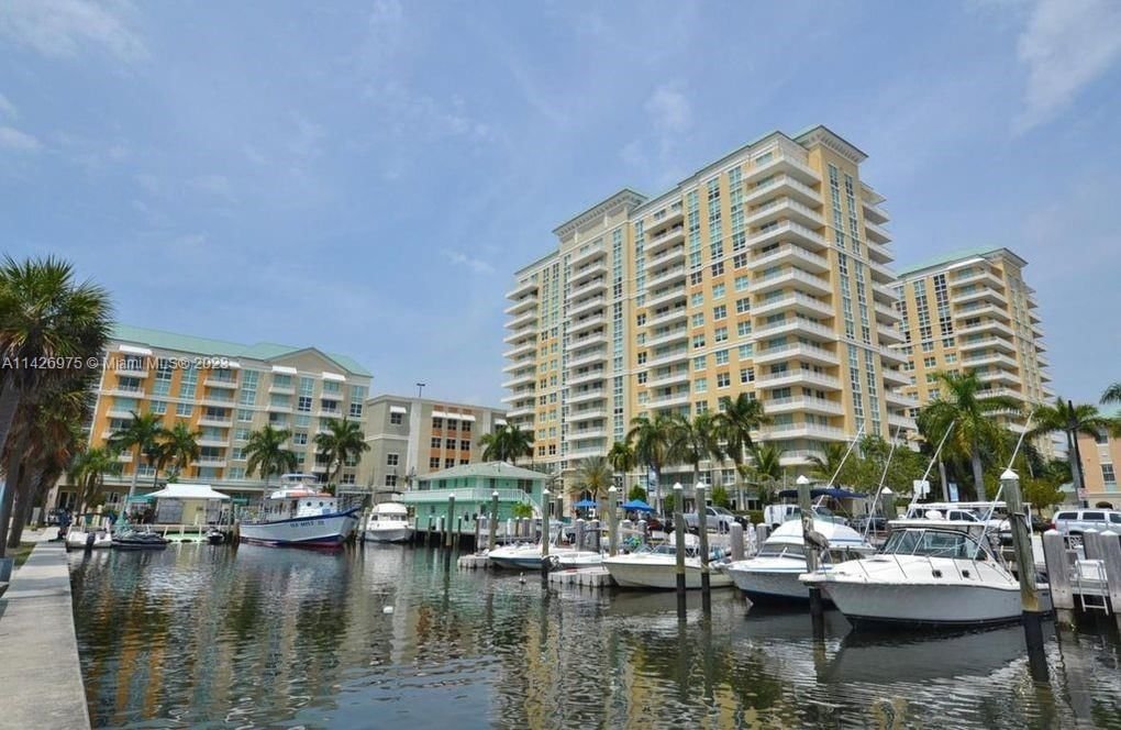 Real estate property located at 100 6th St #704, Palm Beach County, Boynton Beach, FL