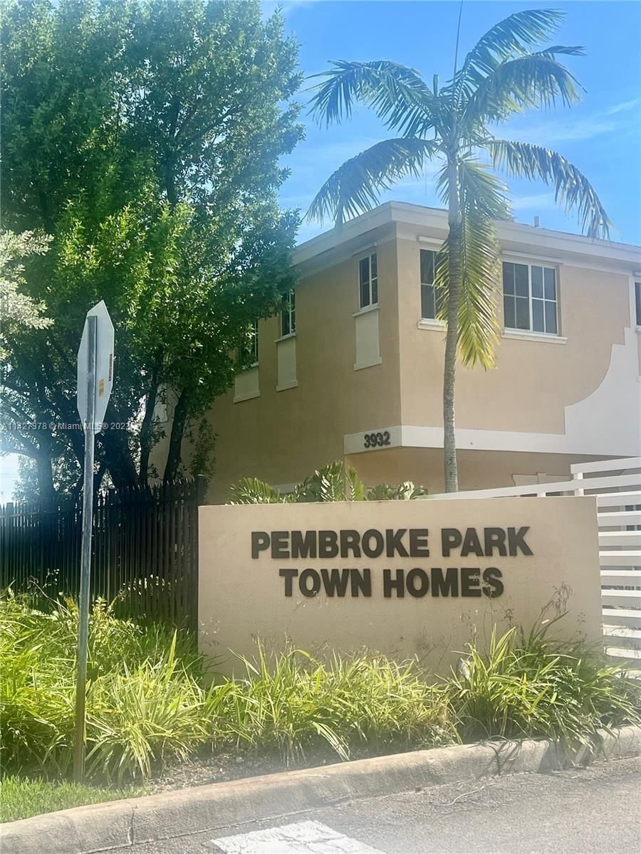 Real estate property located at 3928 52nd Ave F3, Broward County, Pembroke Park, FL