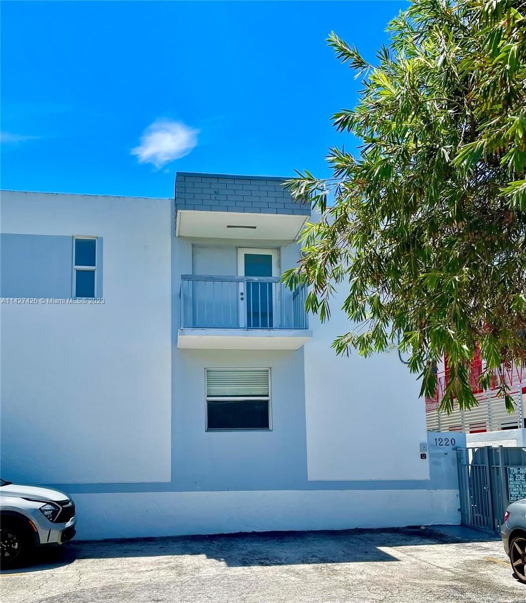 Real estate property located at 1220 Euclid Ave #1, Miami-Dade County, Miami Beach, FL