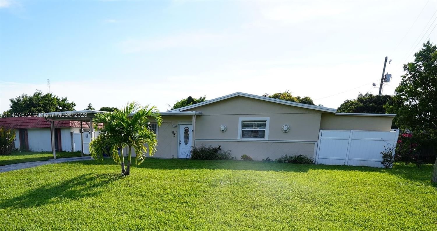 Real estate property located at 1711 2nd Ter, Broward County, Pompano Beach, FL