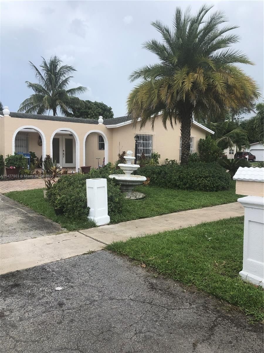 Real estate property located at 6340 3rd St, Broward County, Margate, FL