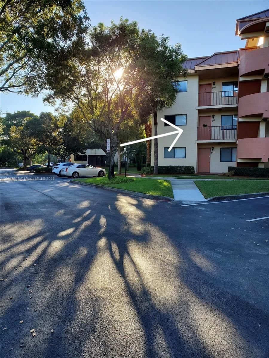 Real estate property located at 7451 16th St #201, Broward County, Plantation, FL