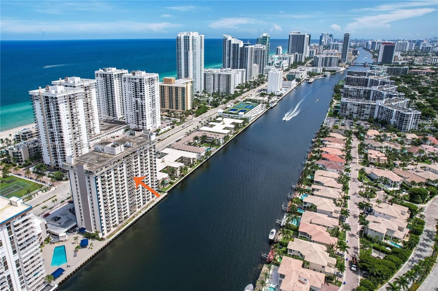 Real estate property located at 1600 Ocean Dr #14C, Broward County, Hollywood, FL
