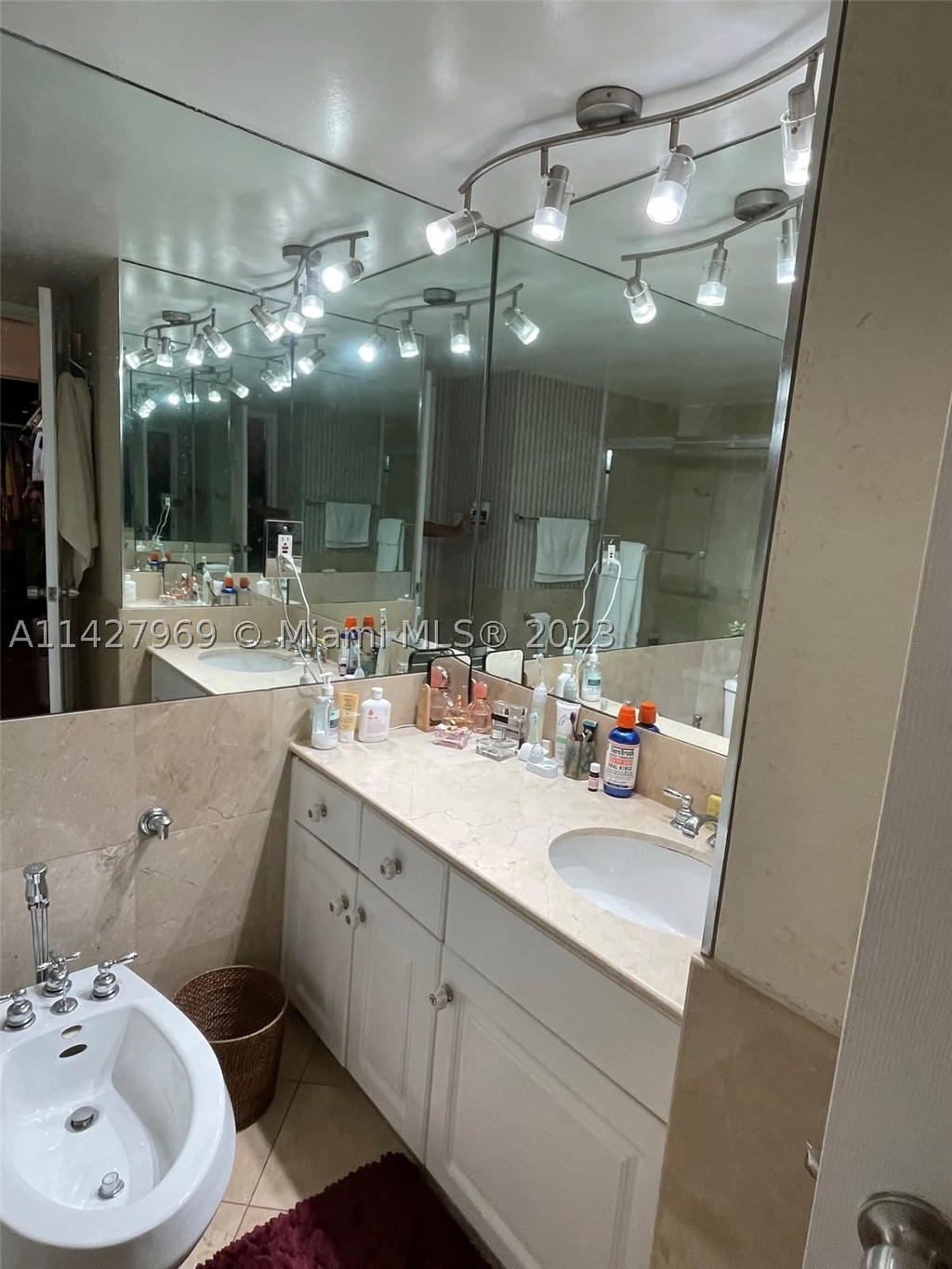 Real estate property located at 5151 Collins Ave #1523, Miami-dade, Seacoast 5151 Condo, Miami Beach, FL