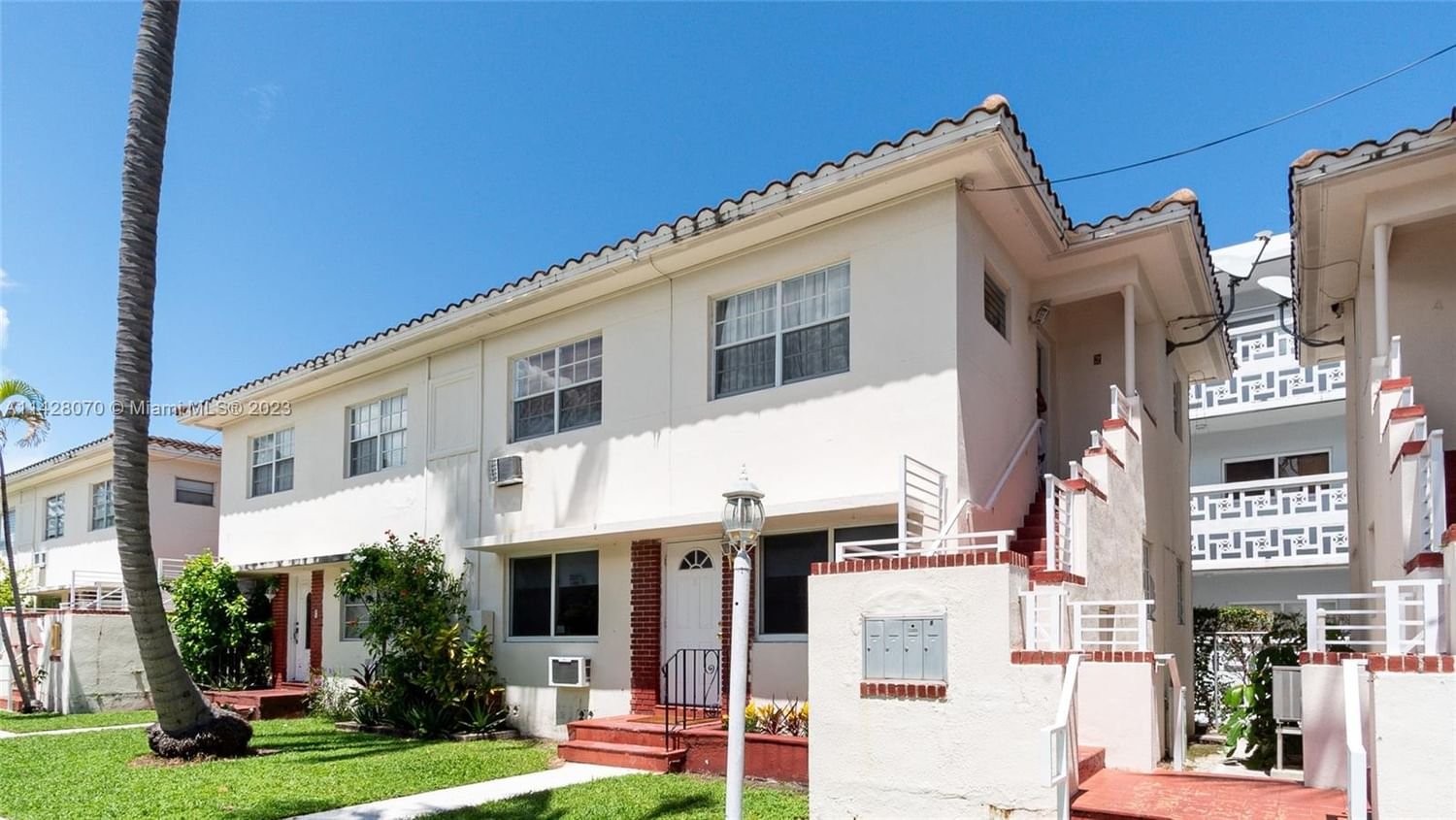 Real estate property located at 1195 Marseille Dr #5, Miami-Dade County, Miami Beach, FL