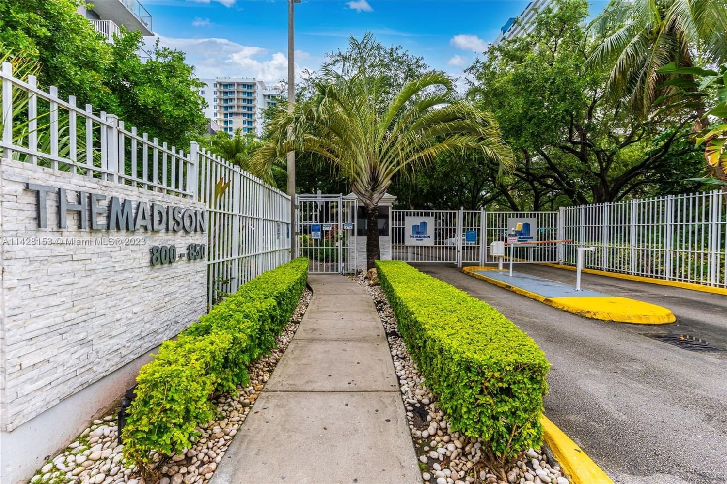 Real estate property located at 850 Miami Ave W-408, Miami-Dade County, MADISON DOWNTOWN CONDO, Miami, FL