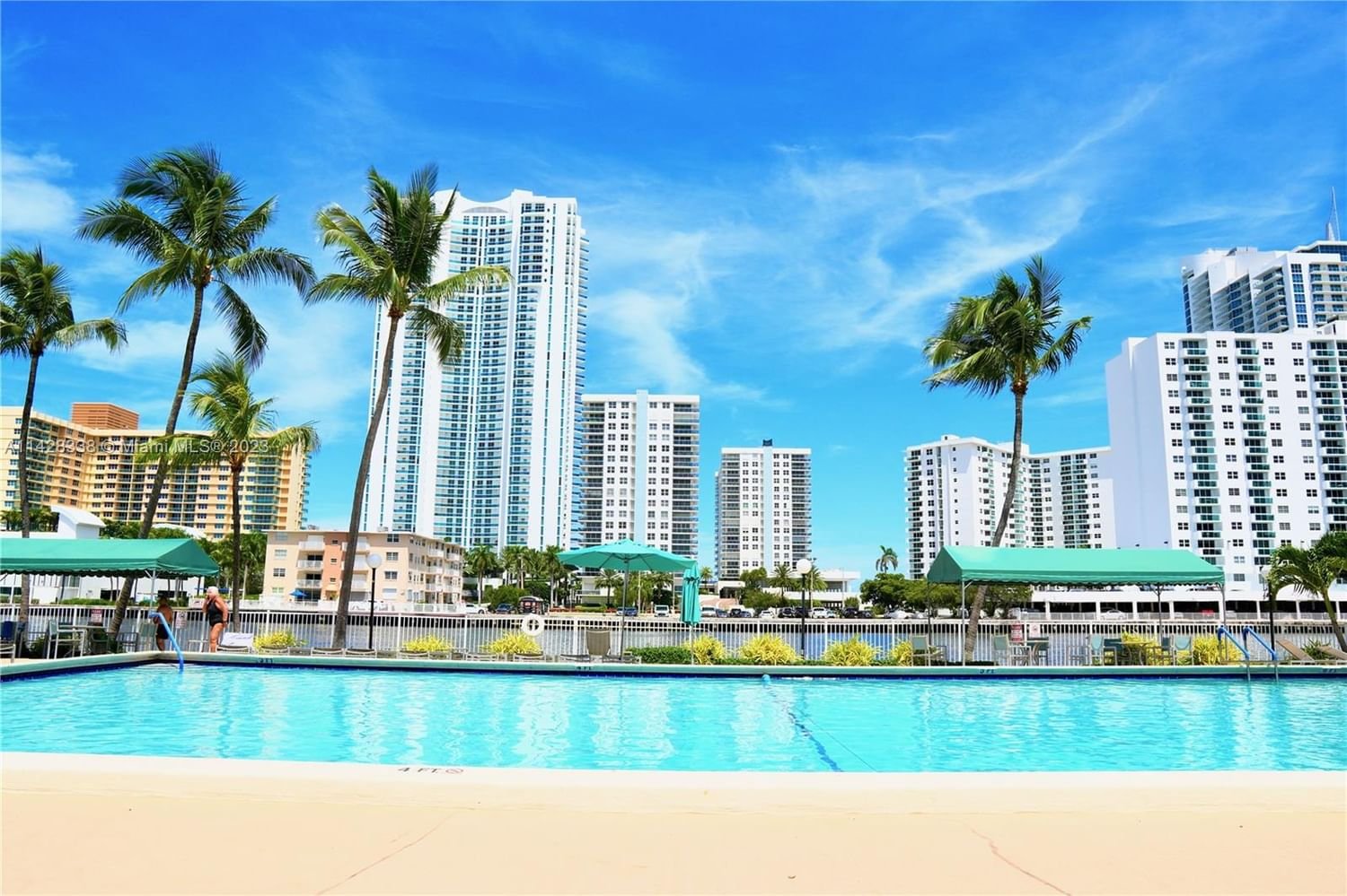 Real estate property located at 1000 Parkview Dr #531, Broward County, Hallandale Beach, FL