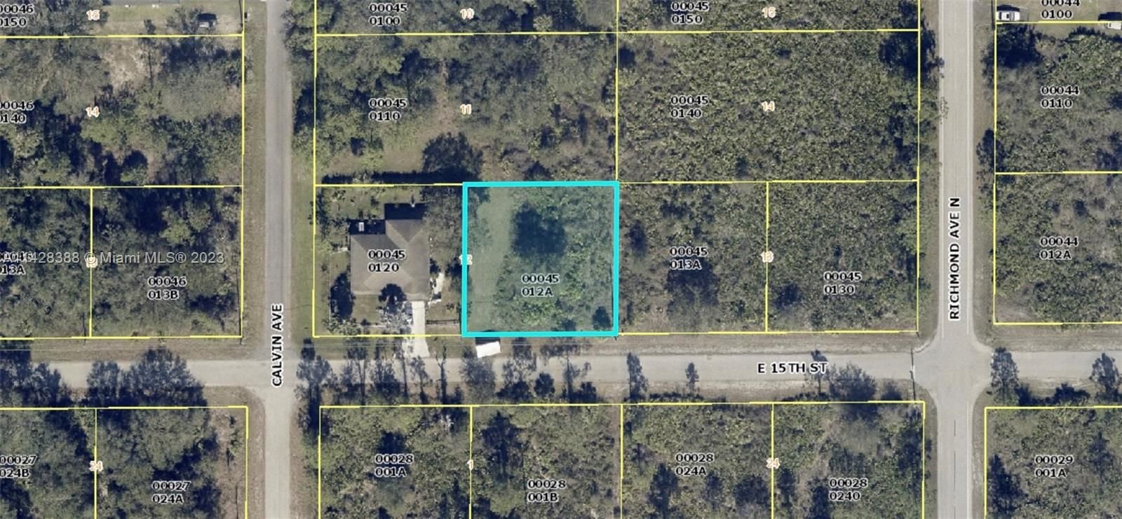 Real estate property located at 303 15th St, Lee County, Lehigh Acres, FL