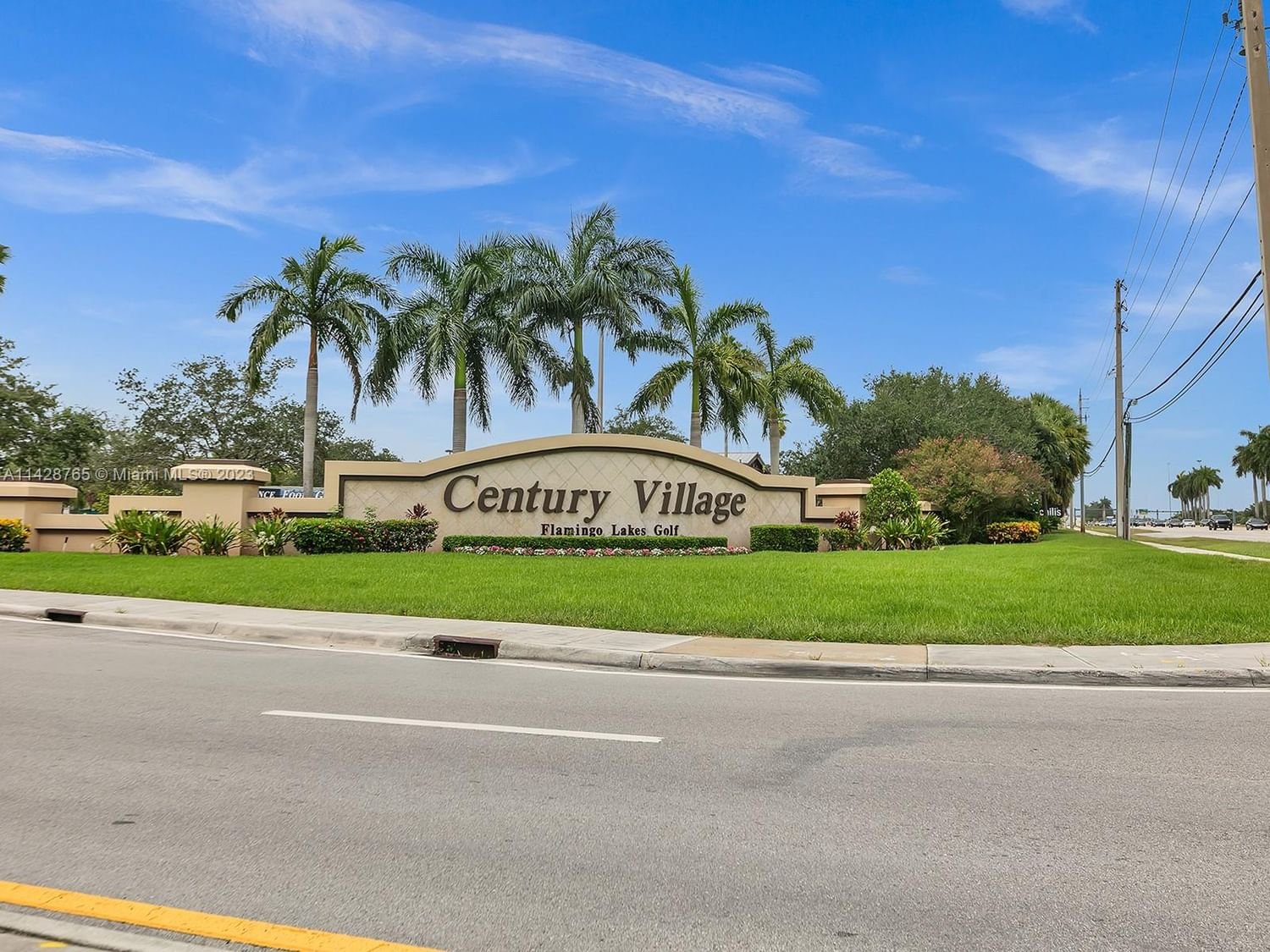 Real estate property located at 551 135th Ave #310B, Broward County, Pembroke Pines, FL