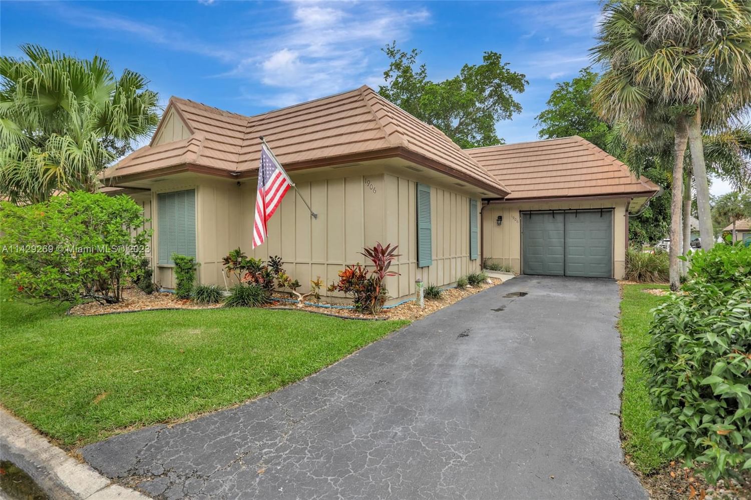 Real estate property located at 1906 Coquina Way, Broward County, Coral Springs, FL