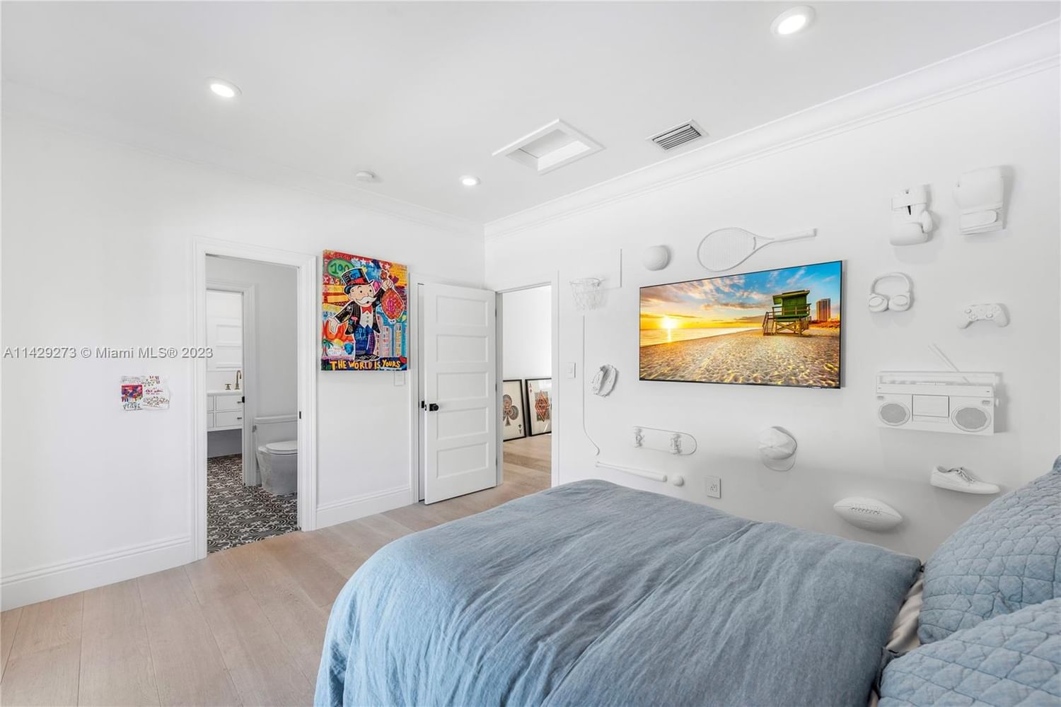 Real estate property located at 5236 Pine Tree Dr, Miami-Dade County, Miami Beach, FL