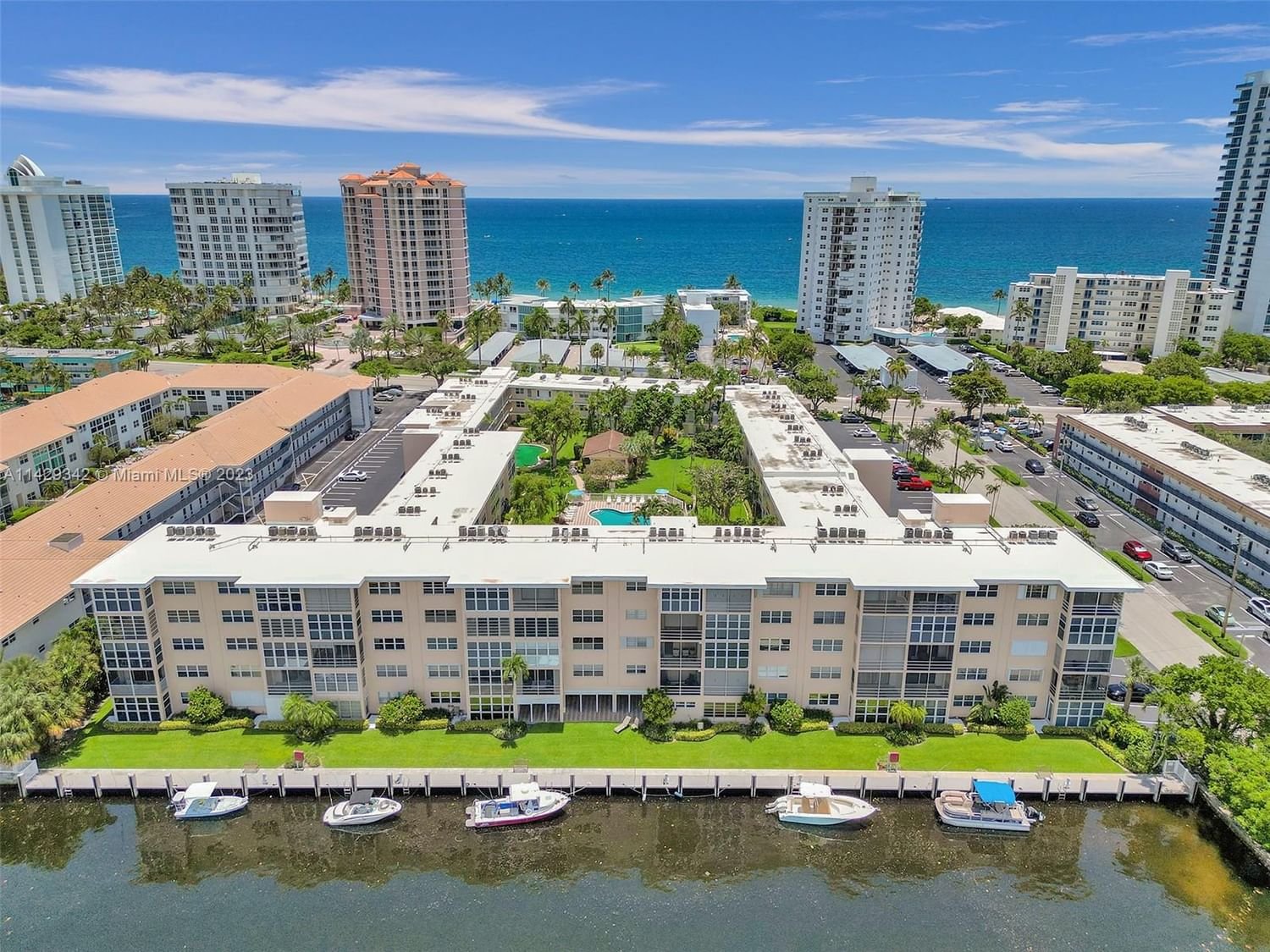 Real estate property located at 1481 Ocean Blvd #106E, Broward County, LEISURE GARDENS CONDO, Lauderdale By The Sea, FL