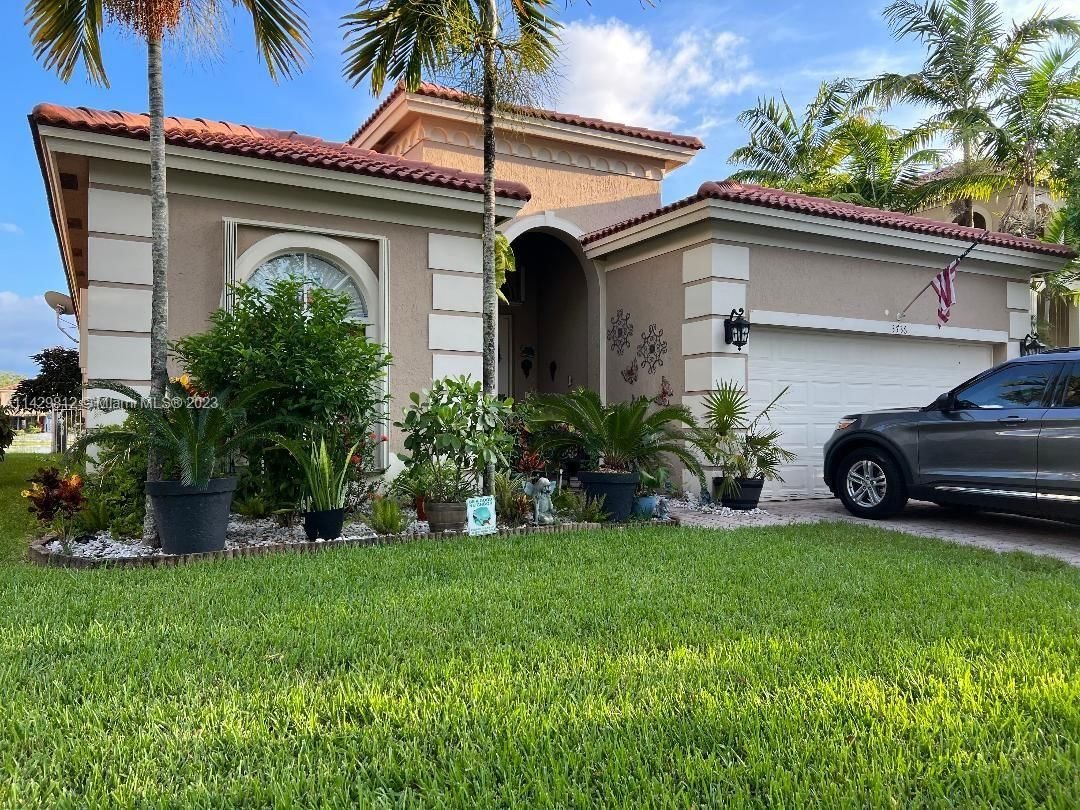 Real estate property located at 3736 15th St, Miami-Dade County, Homestead, FL