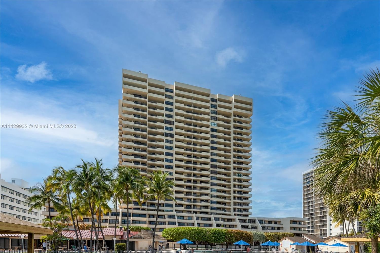 Real estate property located at 2555 Collins Ave #2105, Miami-Dade County, Miami Beach, FL