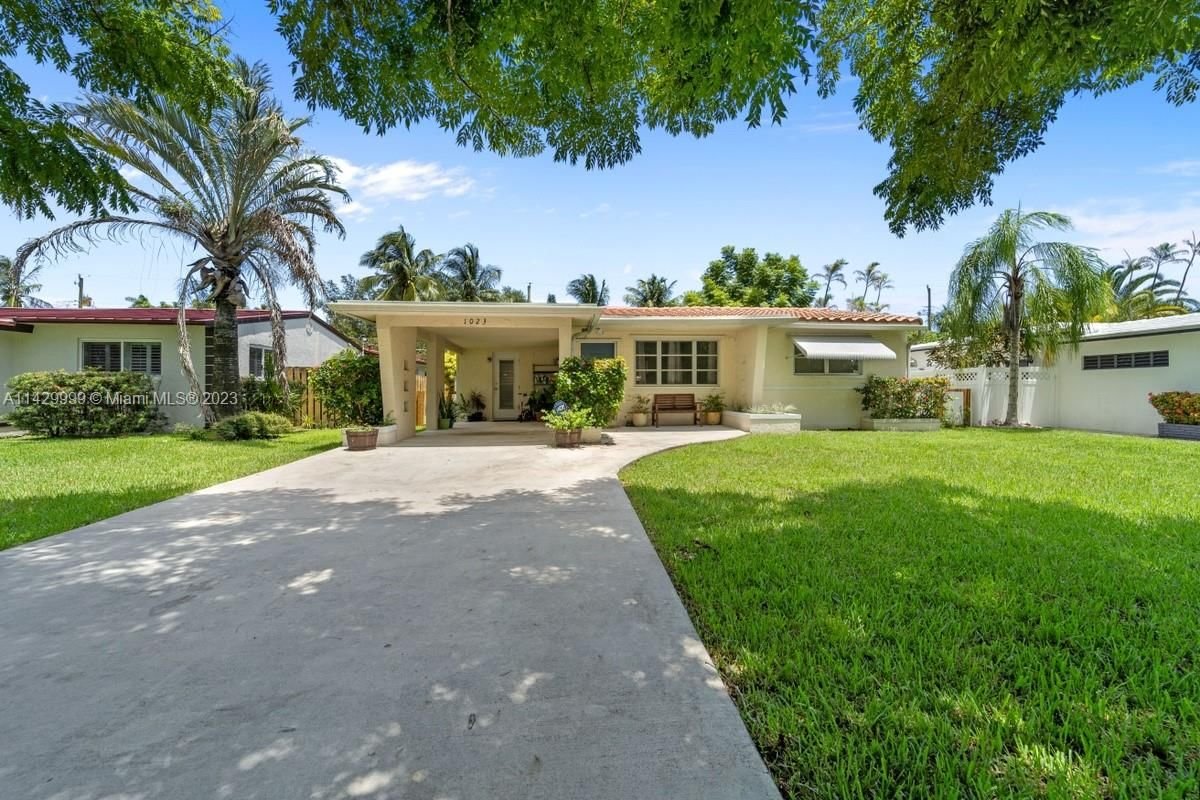 Real estate property located at 1023 Golf Dr, Broward County, Hollywood, FL