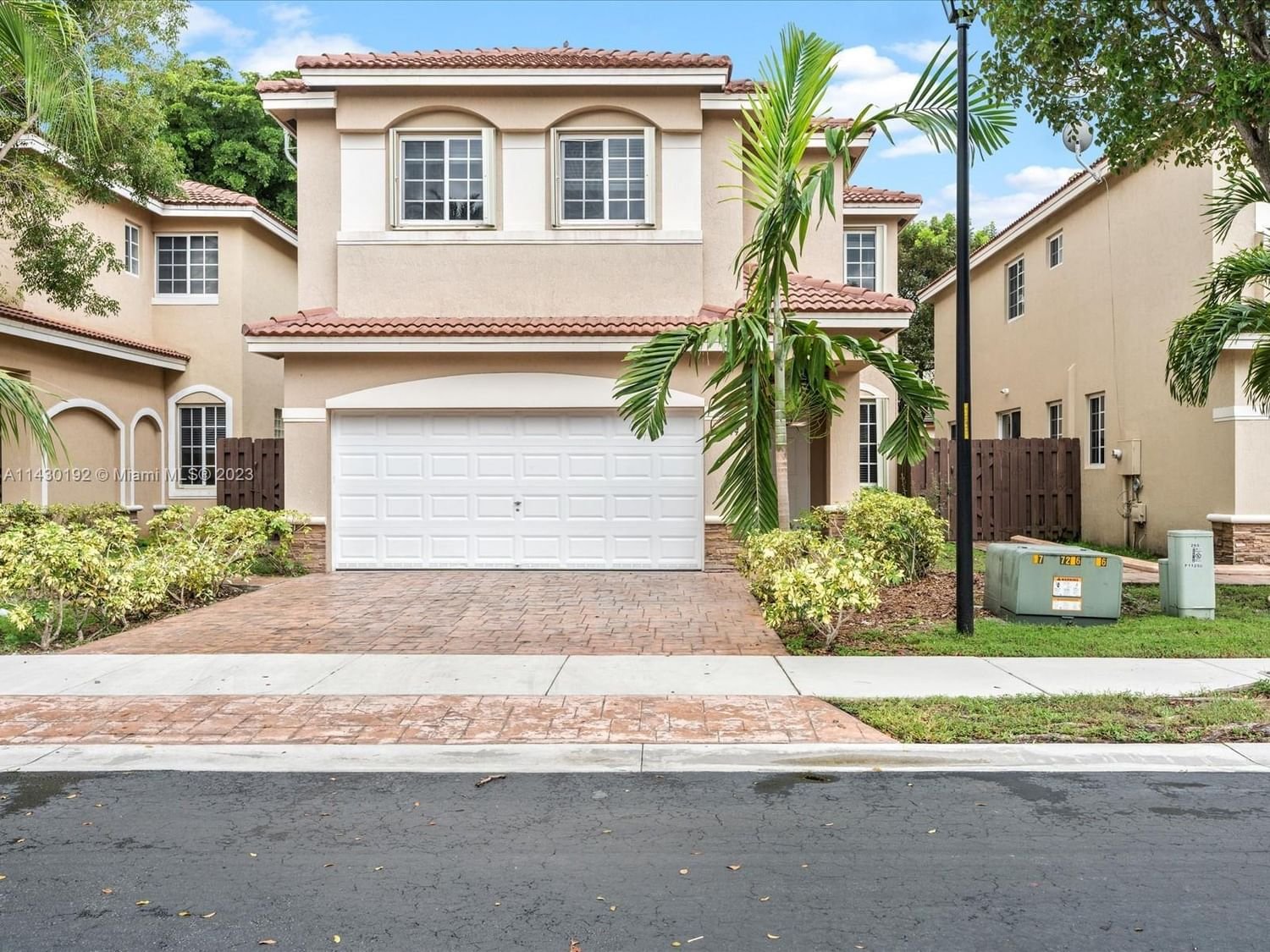 Real estate property located at 11244 43 Te, Miami-Dade County, Doral, FL