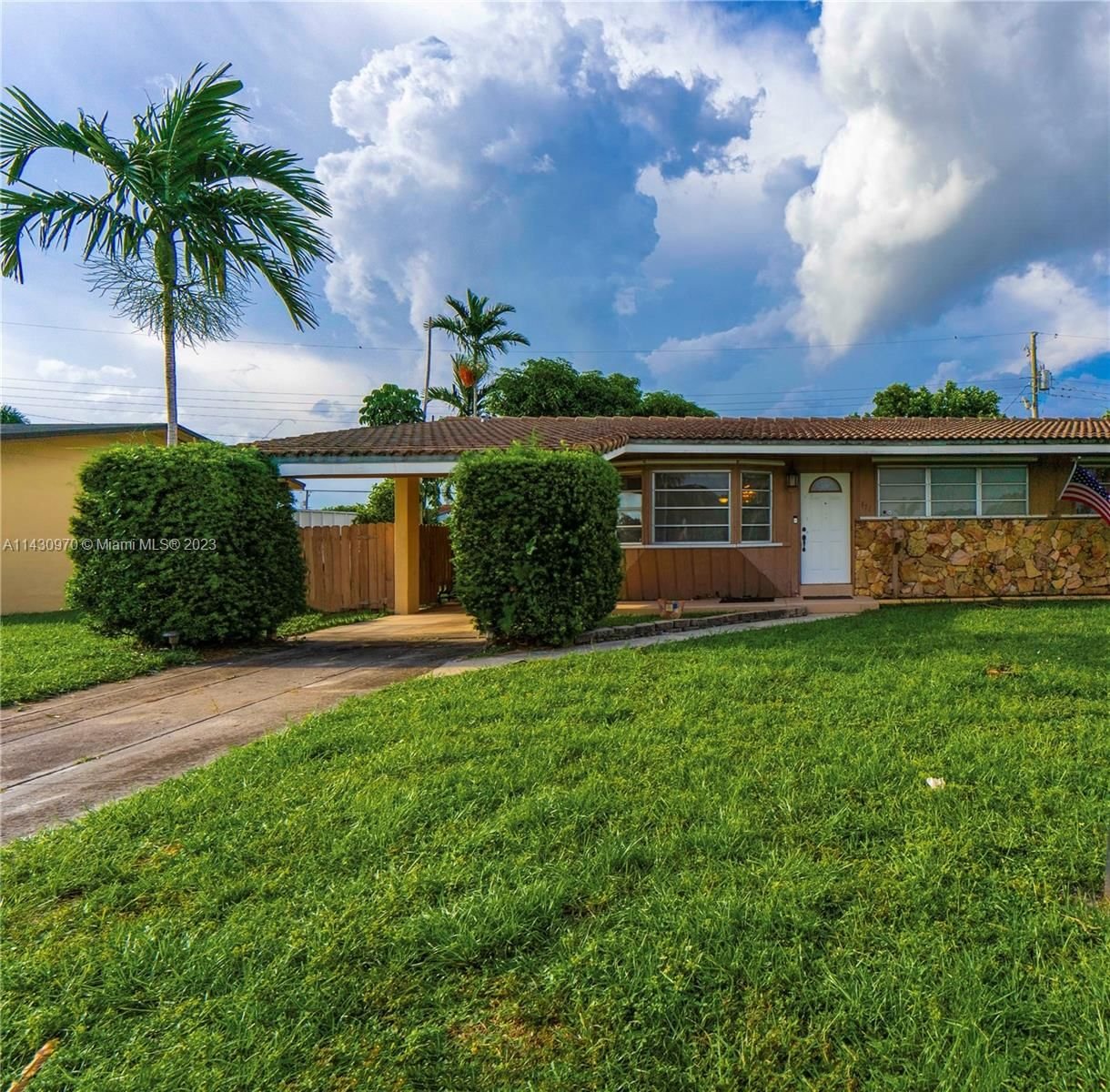 Real estate property located at 471 55th Pl, Miami-Dade County, Hialeah, FL