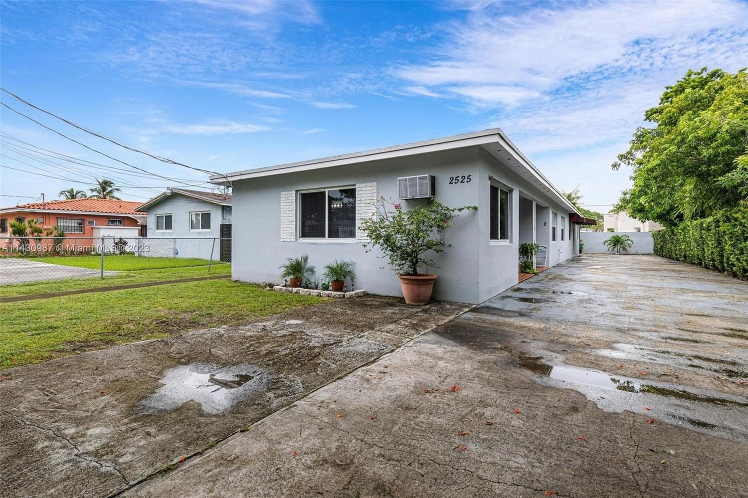 Real estate property located at 2525 33rd St, Miami-Dade County, Miami, FL