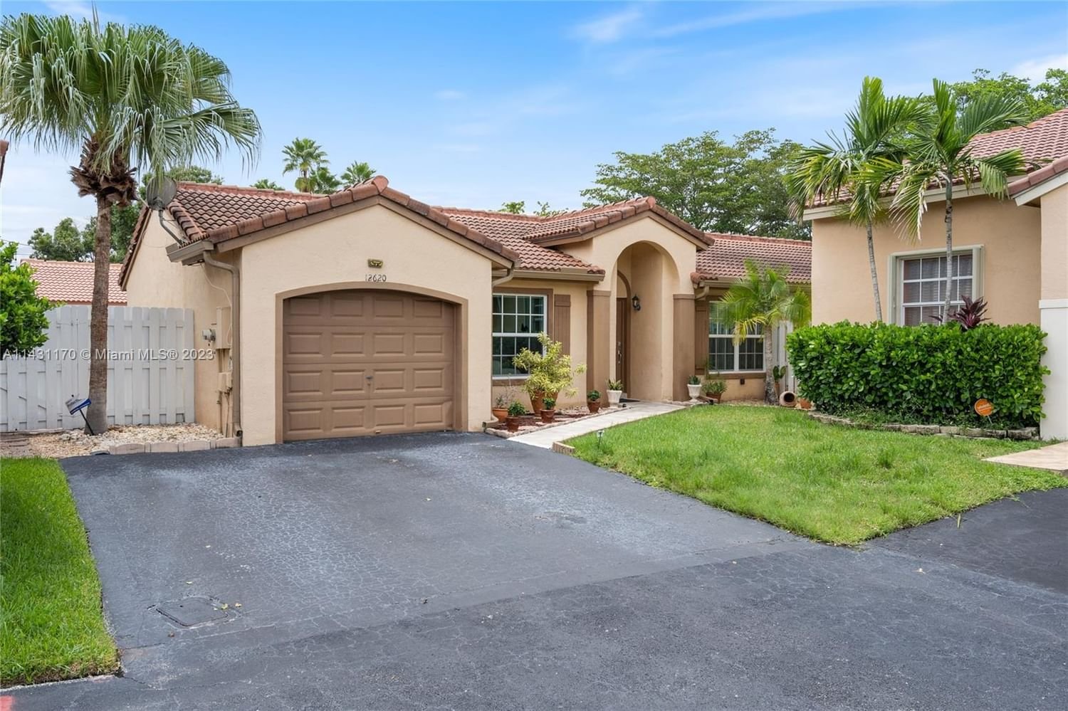 Real estate property located at 12620 12th Ct, Broward County, Sunrise, FL