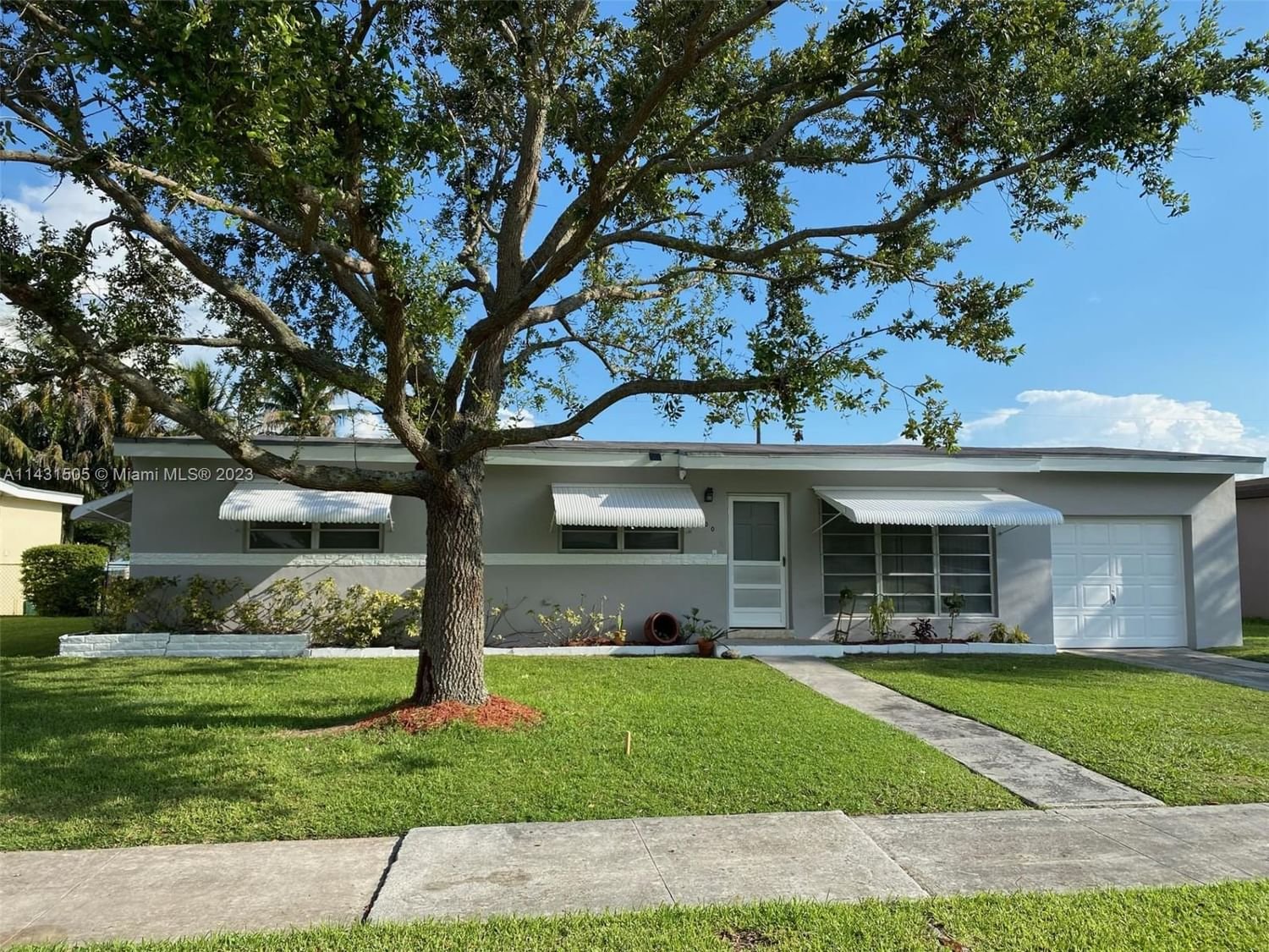 Real estate property located at 1500 10th St, Miami-Dade County, Homestead, FL