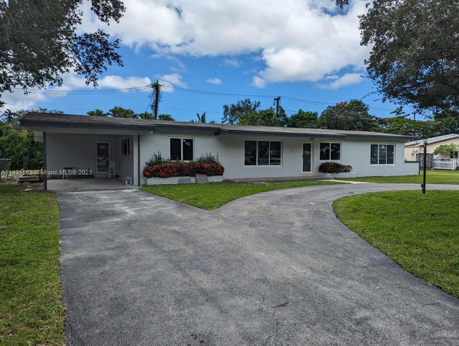 Real estate property located at 12601 82 Ave, Miami-Dade County, PINE TREE HEIGHTS, Pinecrest, FL