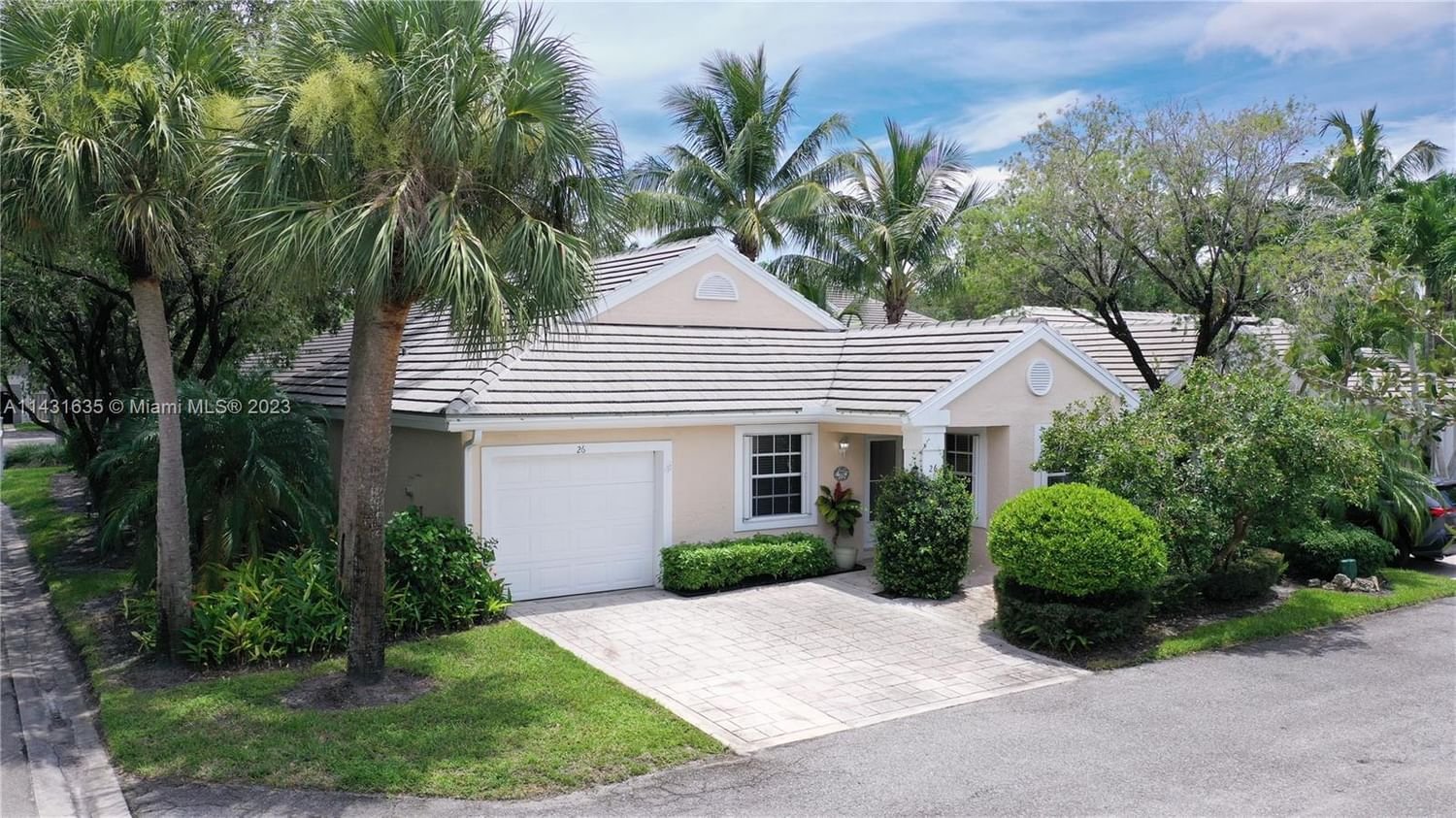 Real estate property located at 26 Governors Ct, Palm Beach County, Palm Beach Gardens, FL