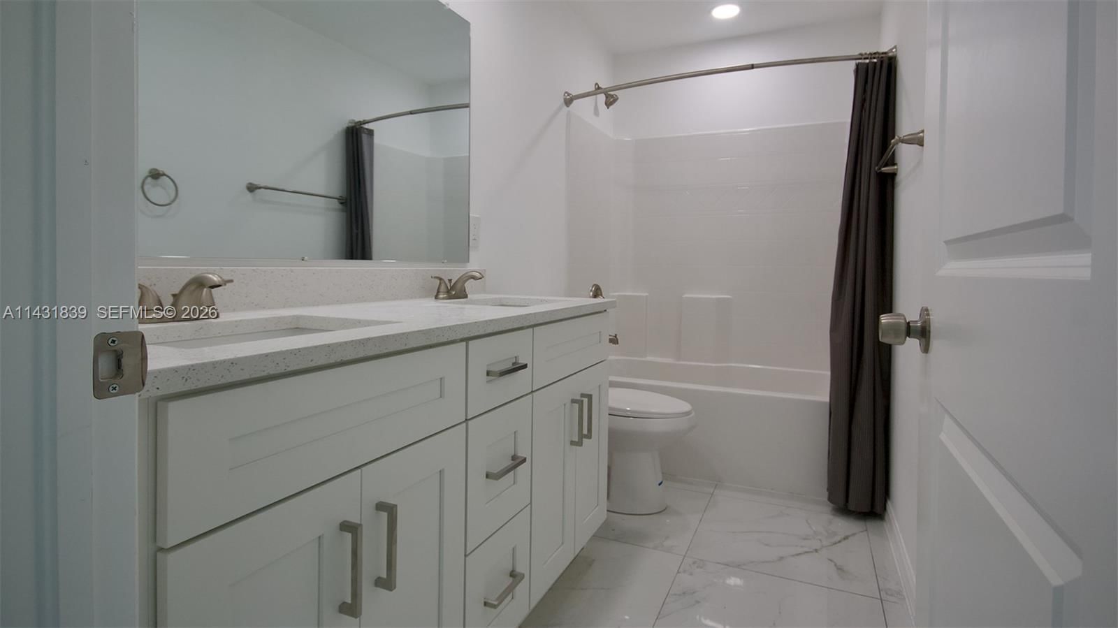 Real estate property located at 3428 Jeffcott ST, Lee, City View Park 03, Fort Myers, FL