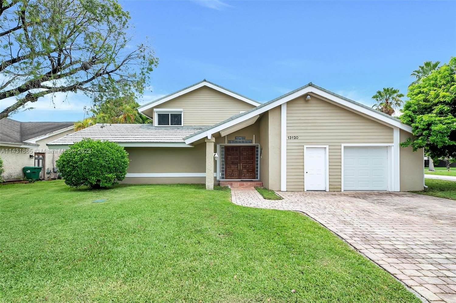 Real estate property located at 13120 117 St, Miami-Dade County, Miami, FL