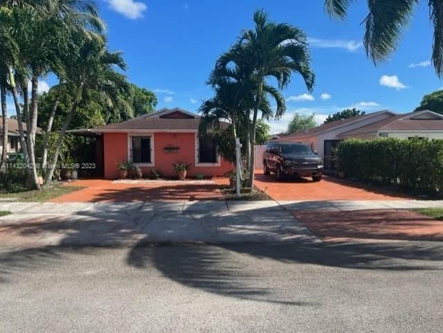 Real estate property located at 3372 194th St, Miami-Dade County, Miami Gardens, FL