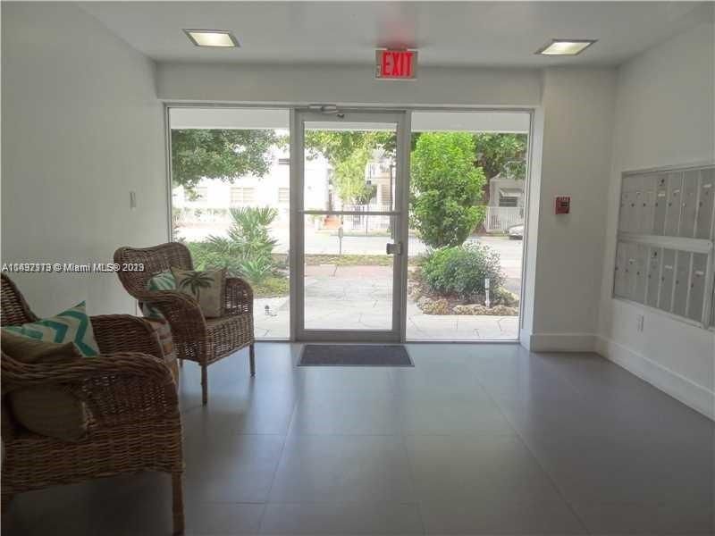 Real estate property located at 221 Meridian Ave #504, Miami-Dade County, MERIDIAN PLAZA CONDO, Miami Beach, FL