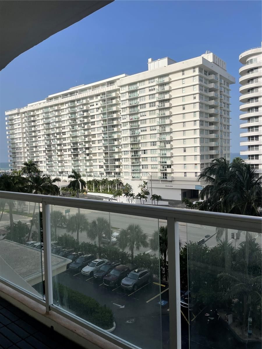 Real estate property located at 5600 Collins Ave #7A, Miami-Dade County, Miami Beach, FL