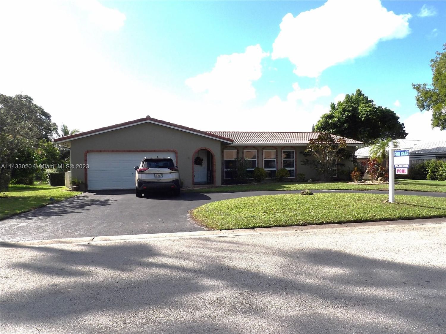 Real estate property located at 1049 84th Dr, Broward County, Coral Springs, FL