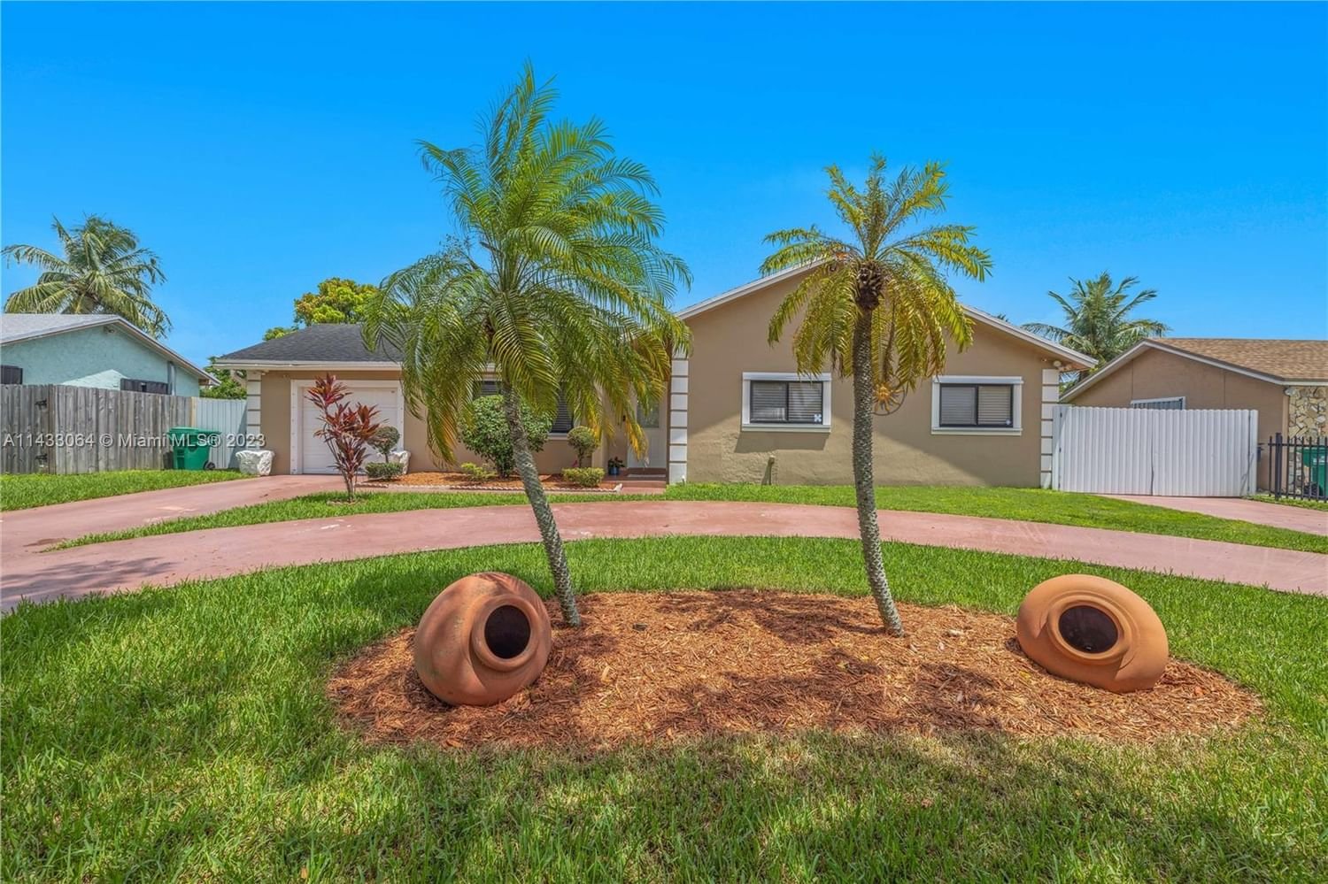 Real estate property located at 11525 170th St, Miami-Dade County, Miami, FL