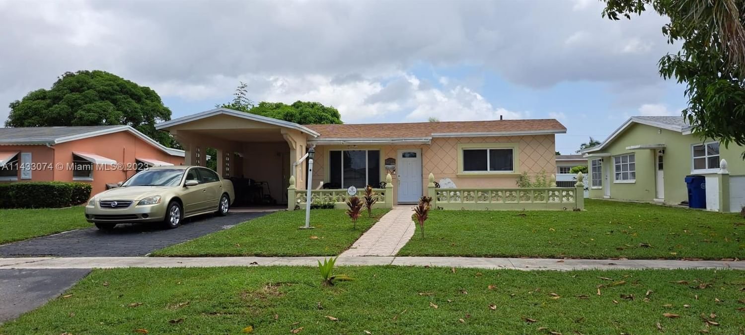 Real estate property located at 3950 51st Ave, Broward County, Lauderdale Lakes, FL