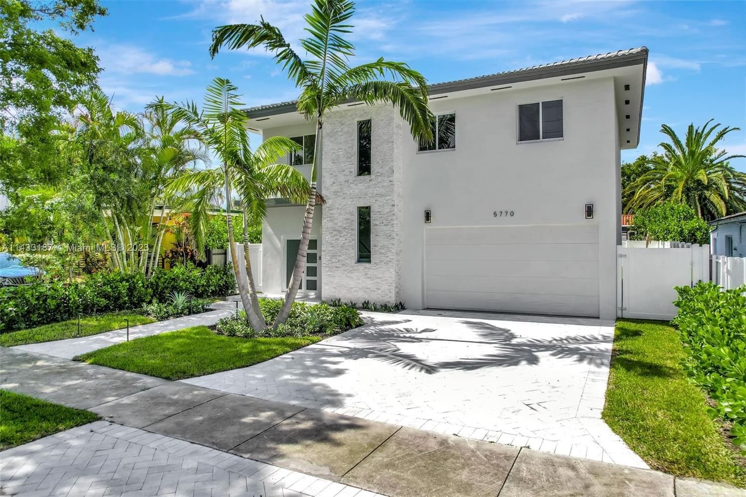 Real estate property located at 5770 9th Ter, Miami-Dade County, SYLVANIA HEIGHTS, West Miami, FL