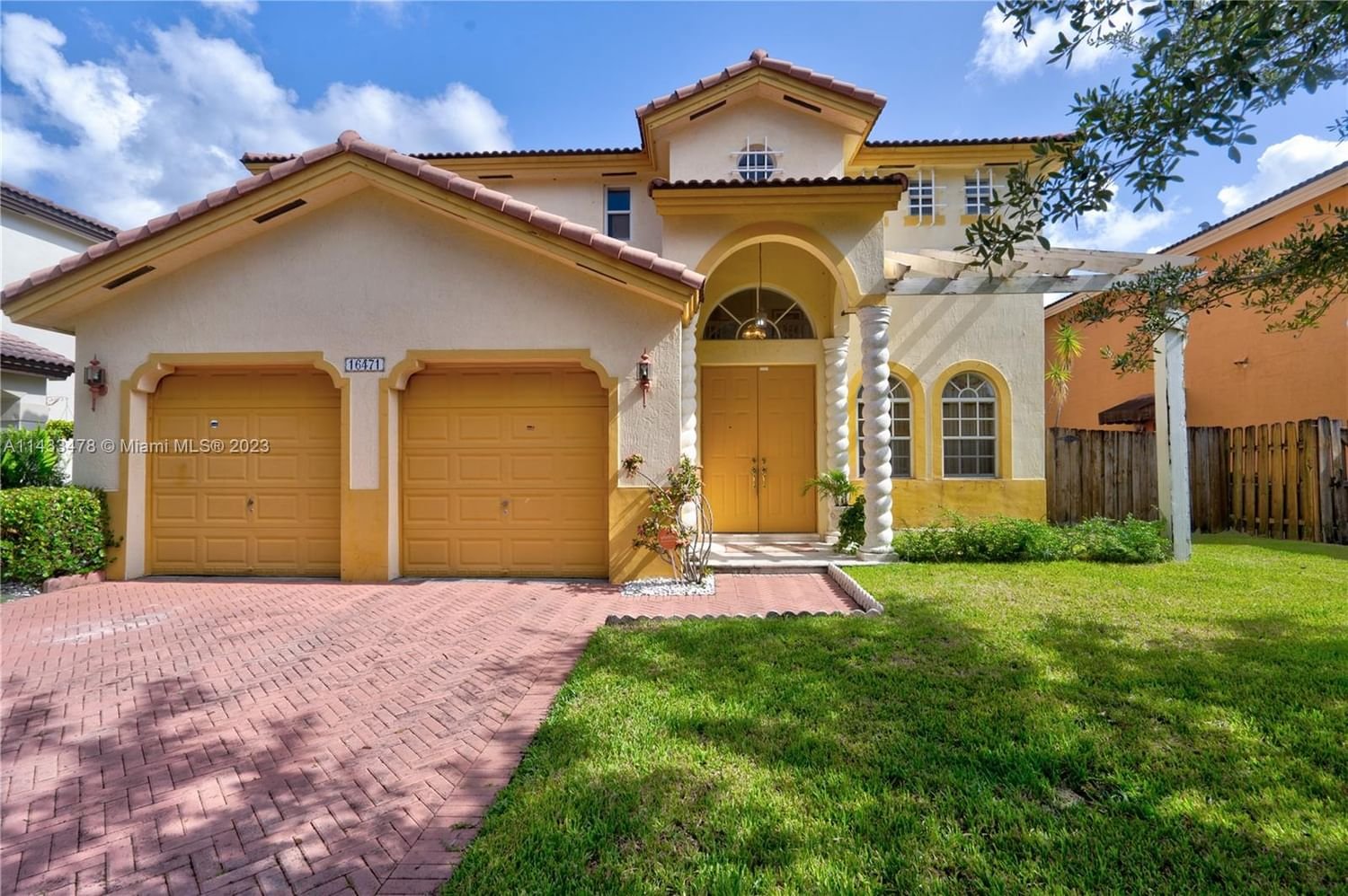 Real estate property located at 16471 60th Ter, Miami-Dade County, Miami, FL