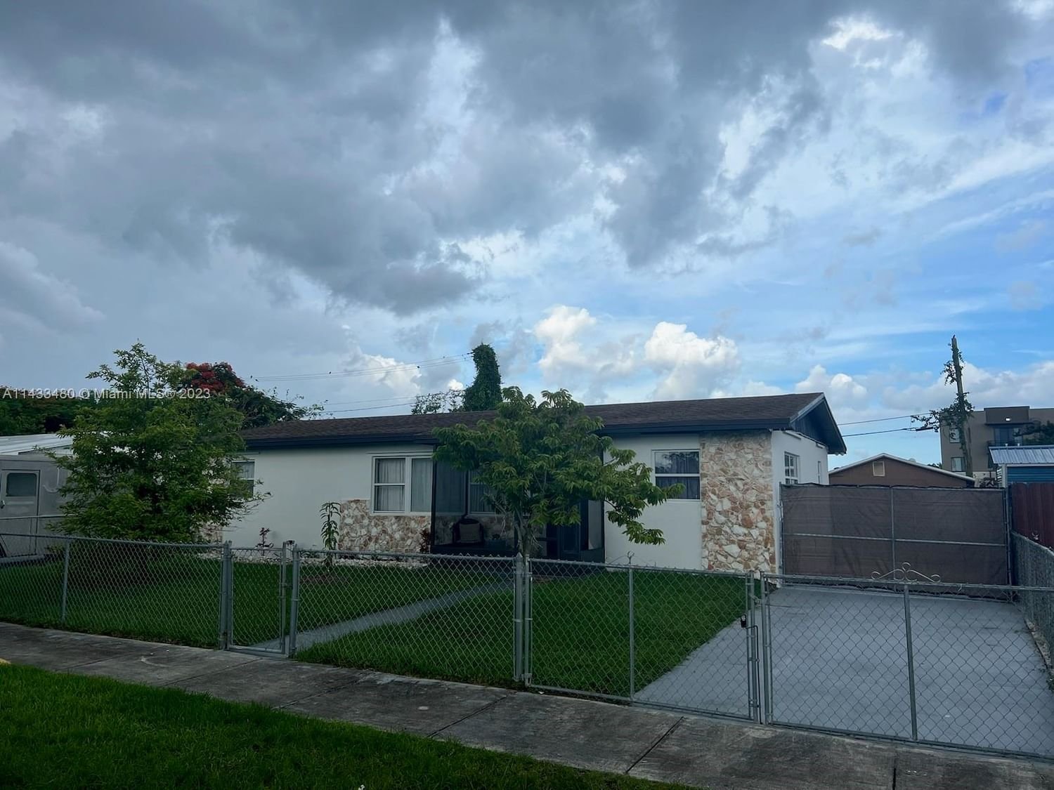 Real estate property located at 28435 142nd Ct, Miami-Dade County, Homestead, FL