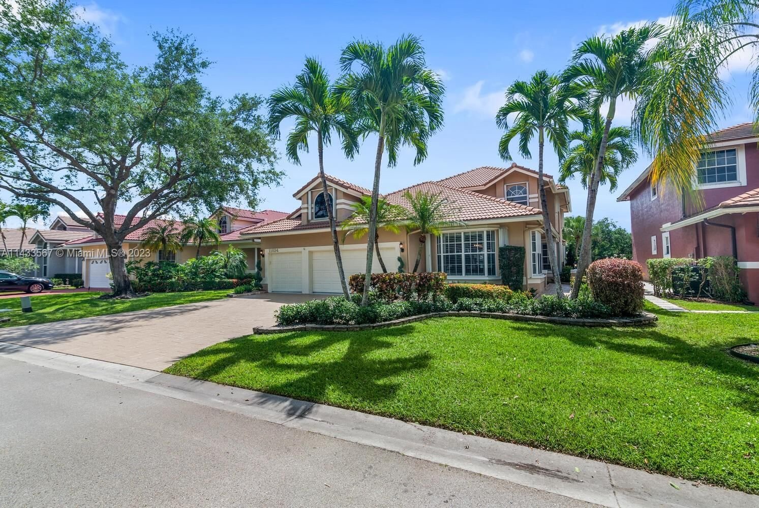 Real estate property located at 11834 Highland Pl, Broward County, Coral Springs, FL