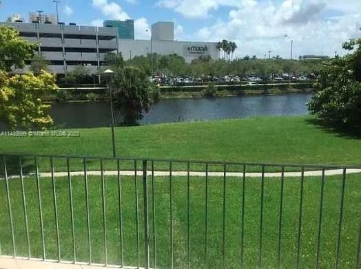 Real estate property located at 7570 82nd St F207, Miami-Dade County, Miami, FL