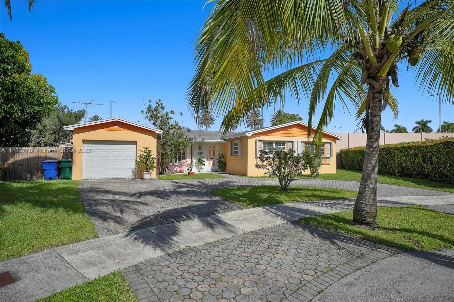 Real estate property located at 10200 103rd Ct, Miami-Dade County, Miami, FL