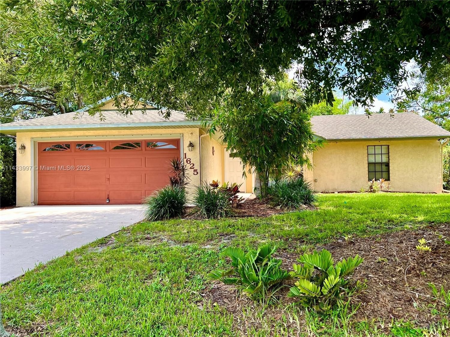 Real estate property located at 1625 Burlington St, St Lucie County, Port St. Lucie, FL