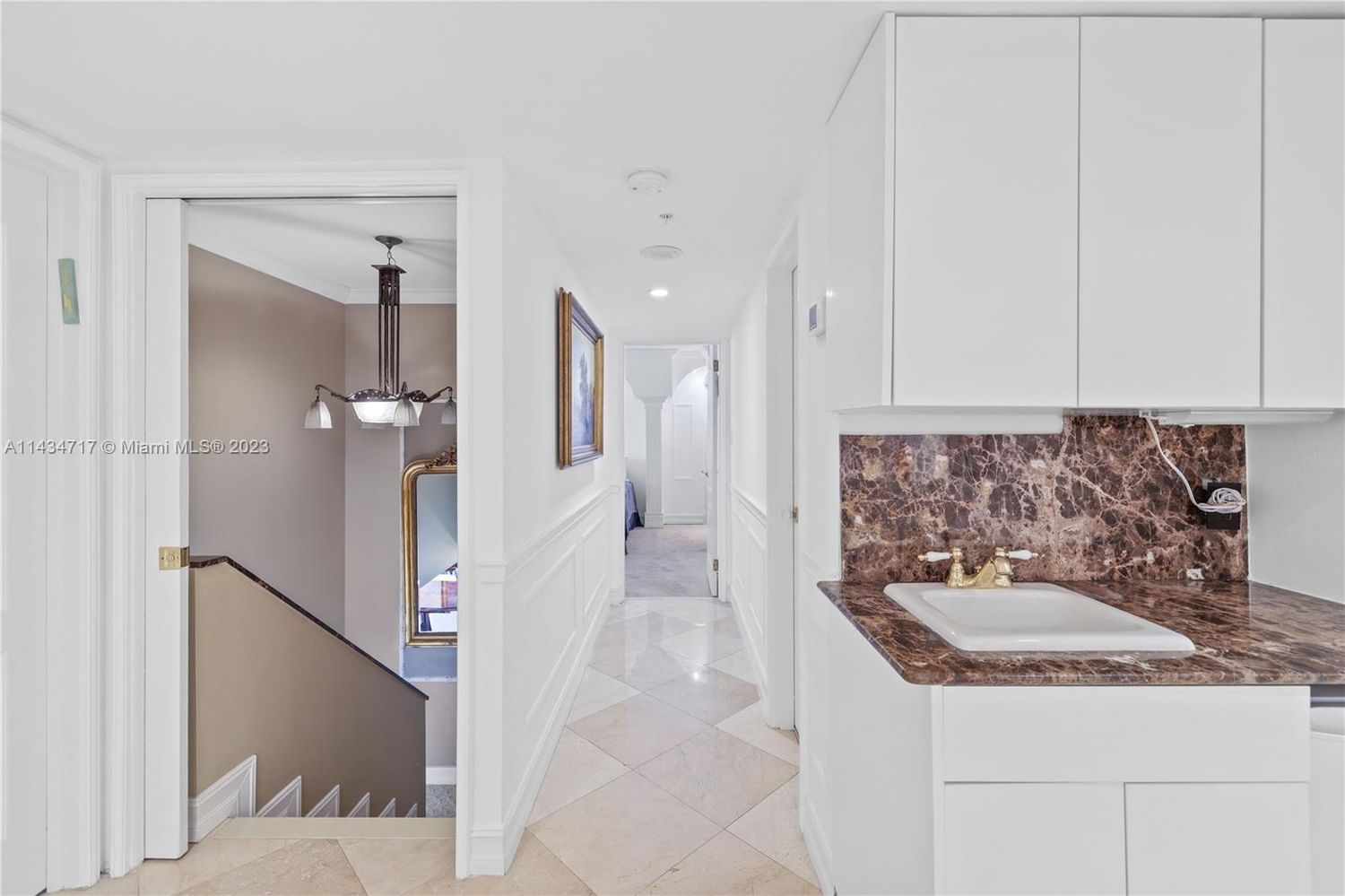 Real estate property located at 5225 Collins Ave #1018 & 1118, Miami-Dade County, Miami Beach, FL