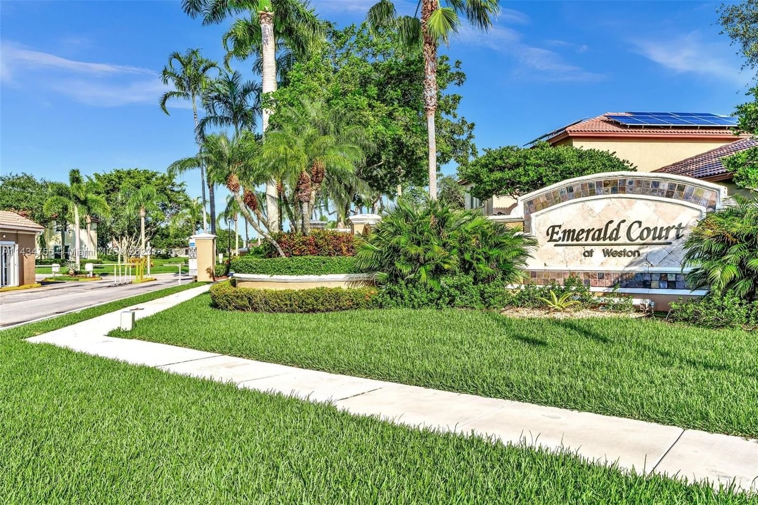 Real estate property located at 16051 Emerald Cove Rd, Broward County, EMERALD COURTS - OPAL CRE, Weston, FL