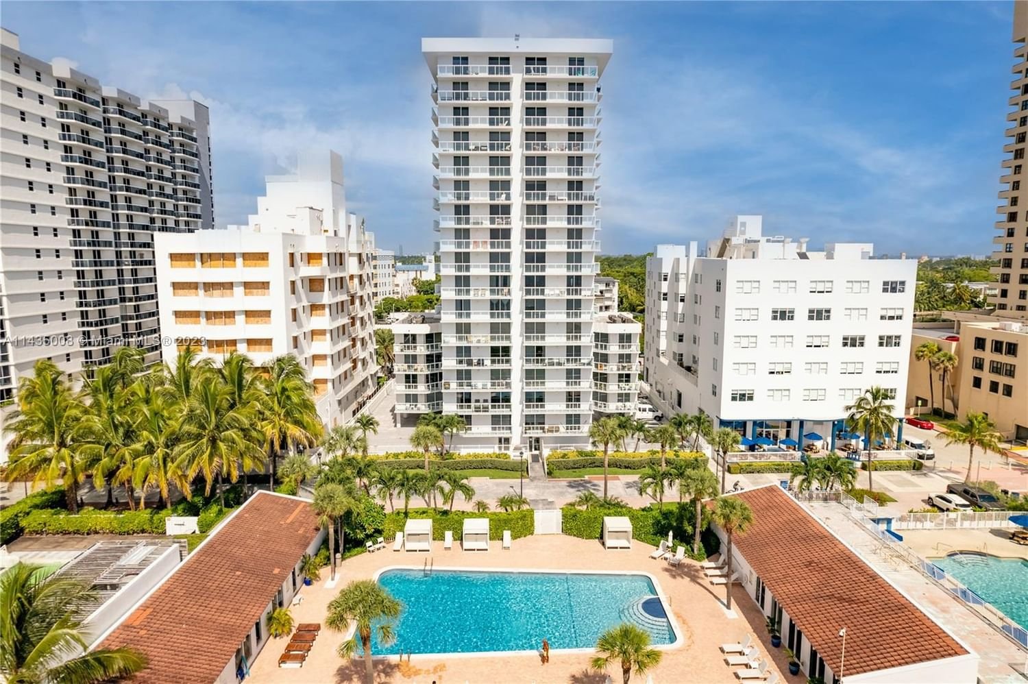 Real estate property located at 2457 Collins Ave #306, Miami-Dade County, Miami Beach, FL