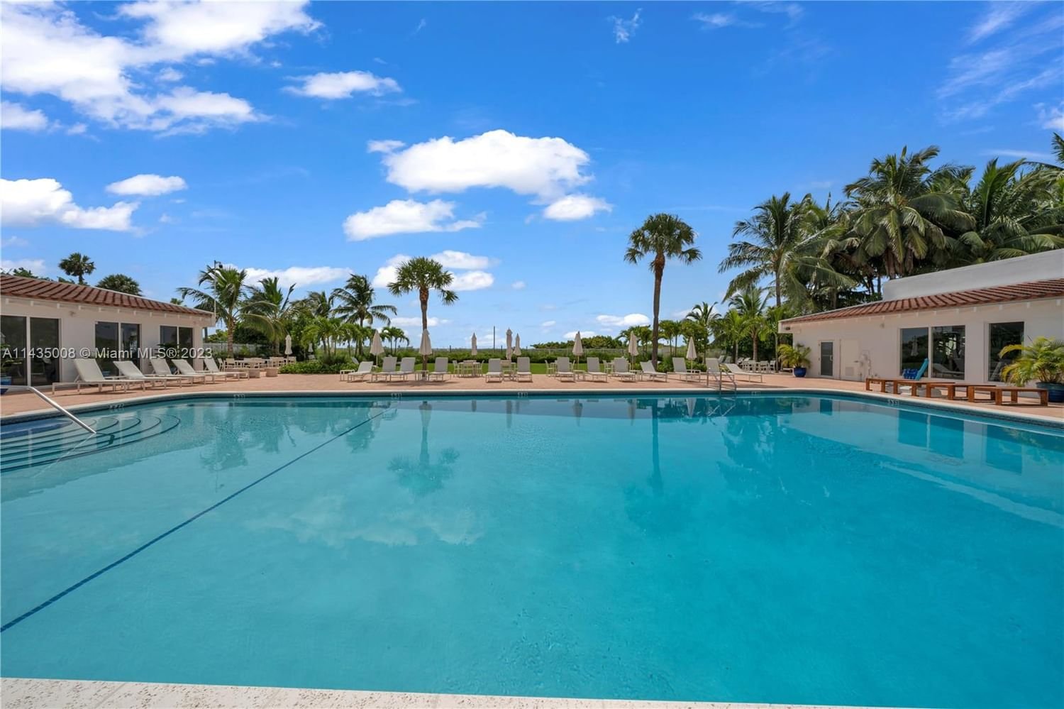 Real estate property located at 2457 Collins Ave #306, Miami-Dade County, Miami Beach, FL
