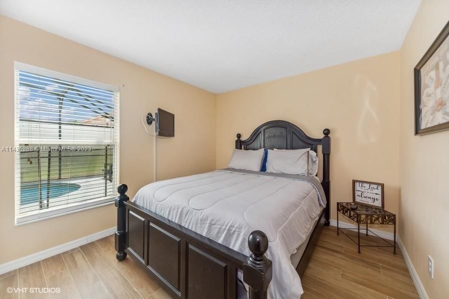 Real estate property located at 144 Sevilla Avenue, Polk County, Davenport, FL