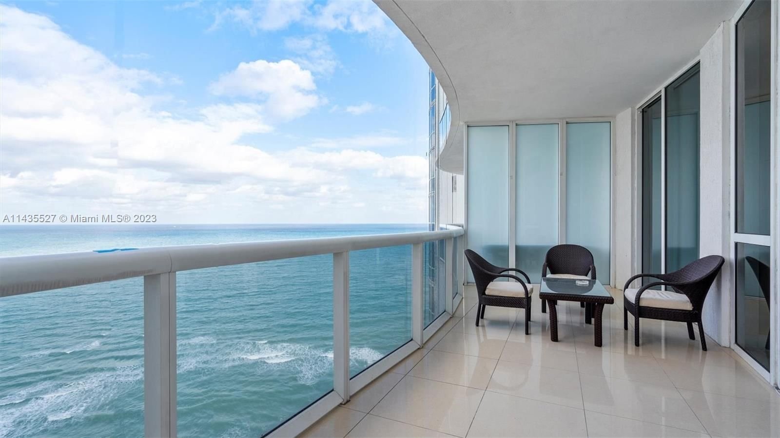 Real estate property located at 15901 Collins Ave #2303, Miami-Dade County, TDR TOWER II CONDO, Sunny Isles Beach, FL